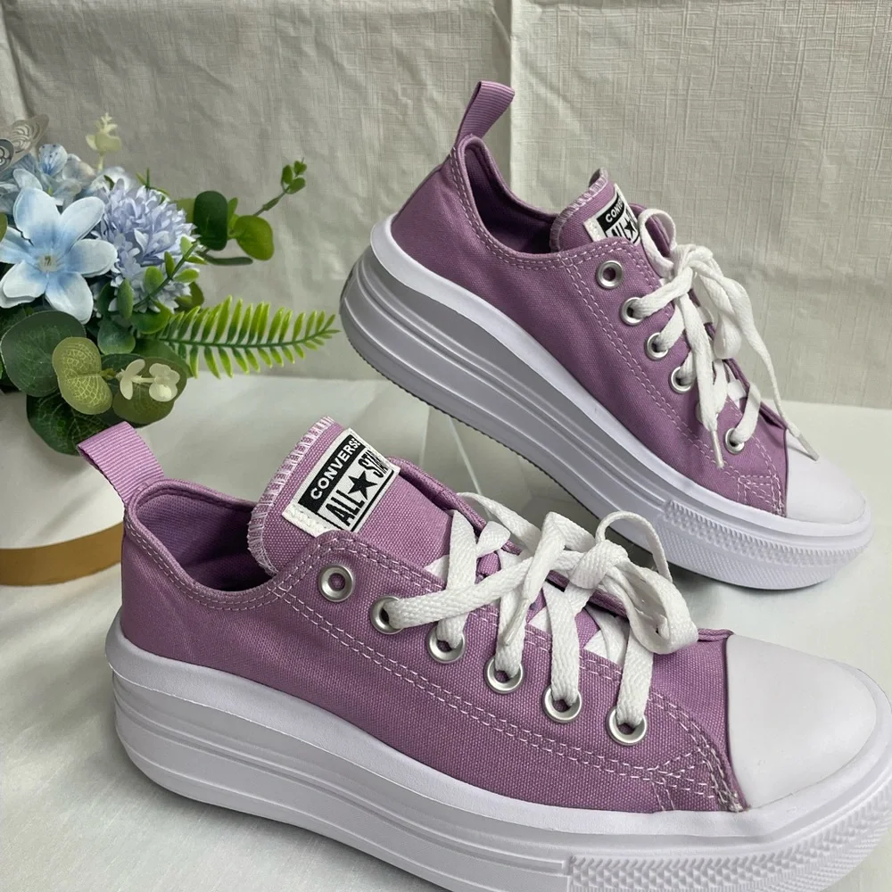 Converse ® Chuck Taylor All Star®  Move Ox - Canvas Big Girls Size US 5